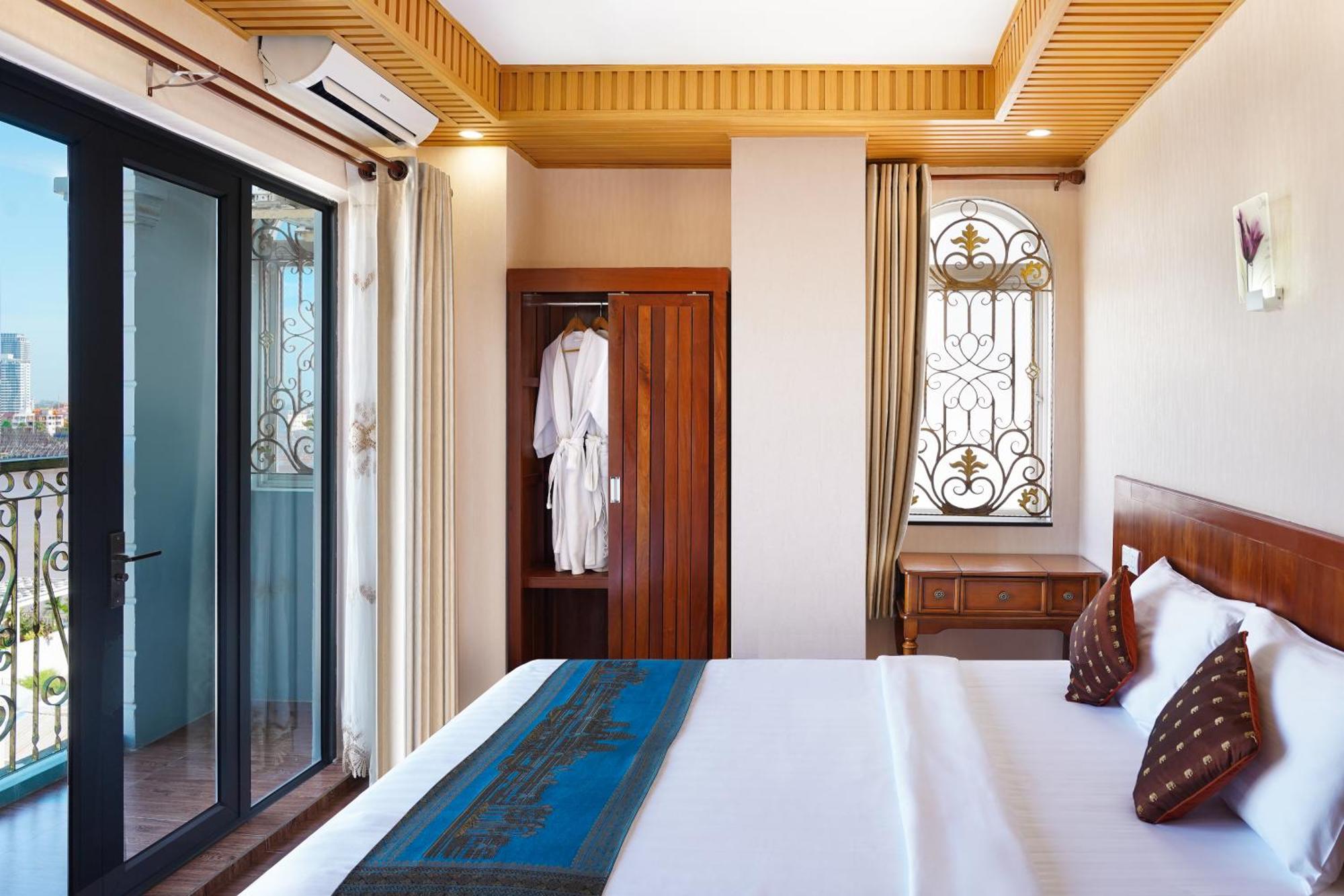 פנום פן Phuminh Hotel Riverside מראה חיצוני תמונה