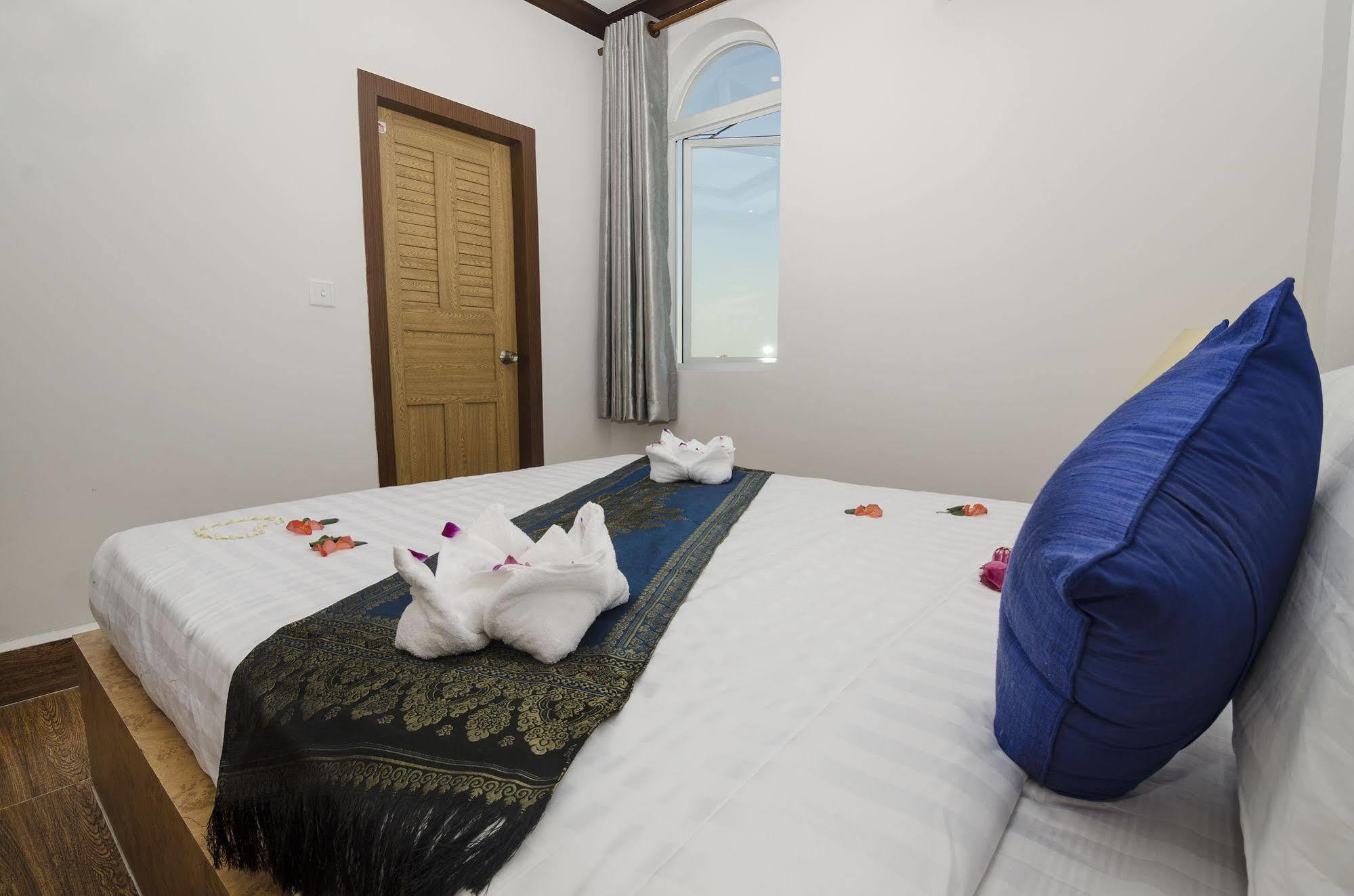 פנום פן Phuminh Hotel Riverside מראה חיצוני תמונה