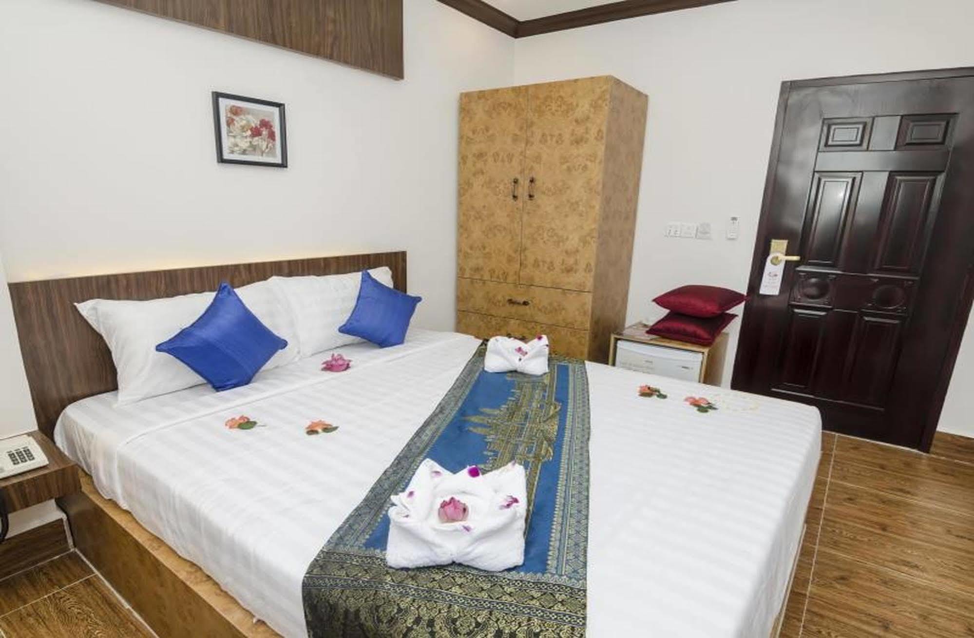 פנום פן Phuminh Hotel Riverside מראה חיצוני תמונה