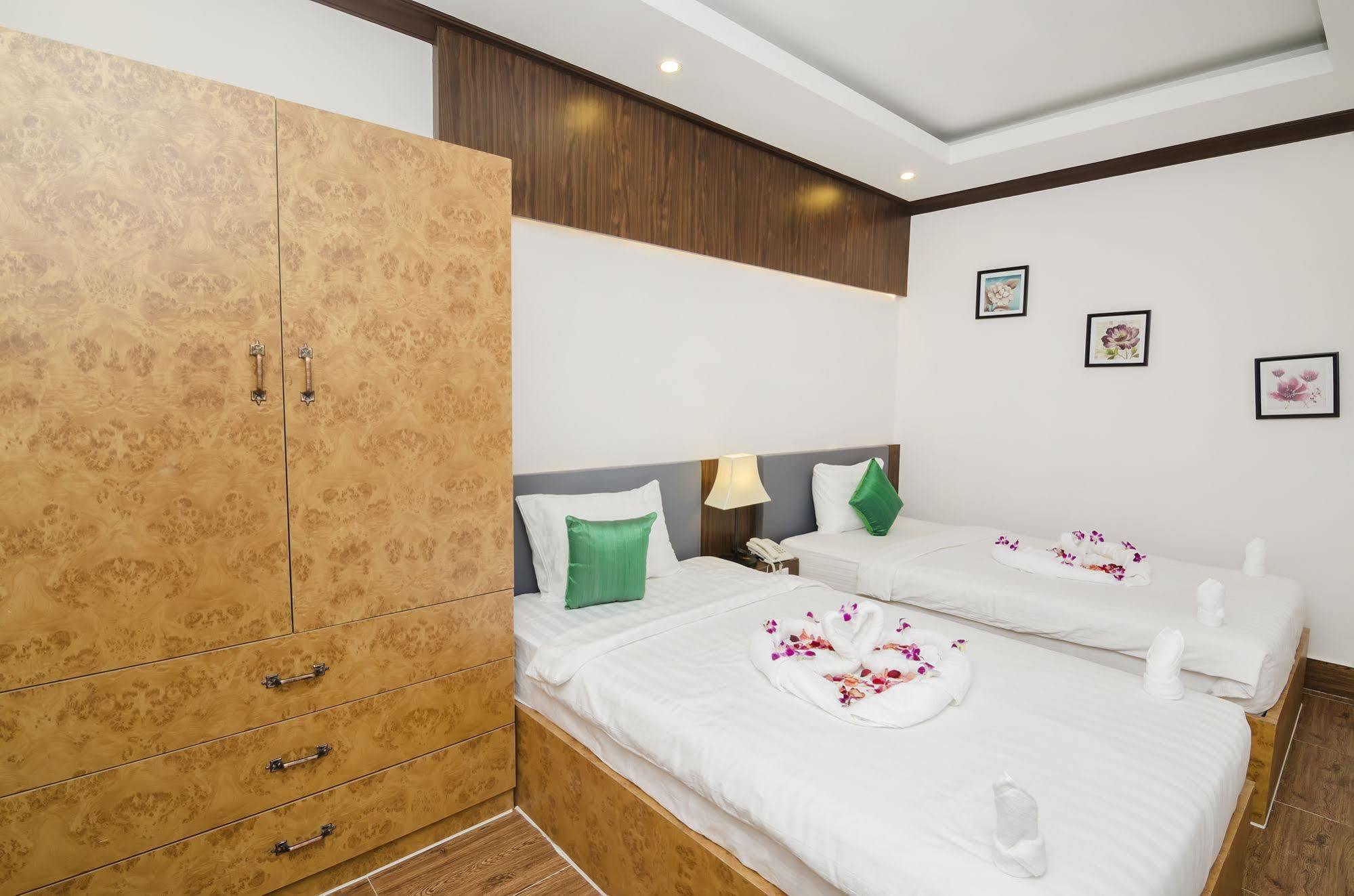 פנום פן Phuminh Hotel Riverside מראה חיצוני תמונה
