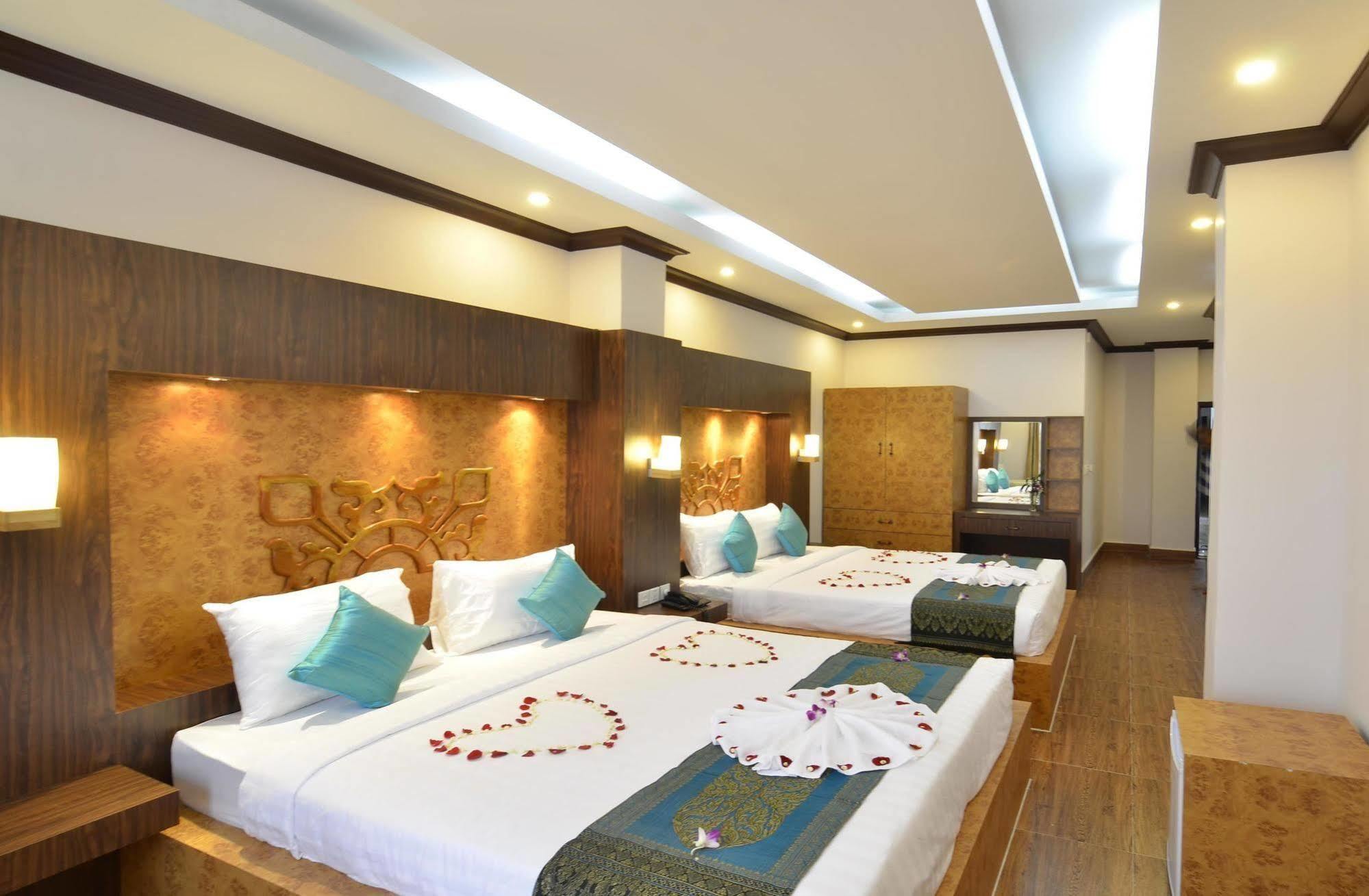 פנום פן Phuminh Hotel Riverside מראה חיצוני תמונה